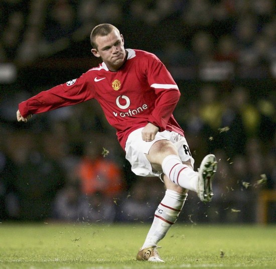 足坛一夜动 足坛一夜动